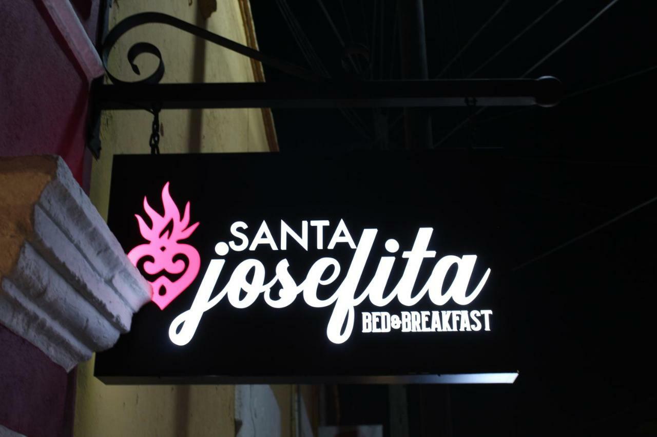 تشولولا Santa Josefita B&B المظهر الخارجي الصورة